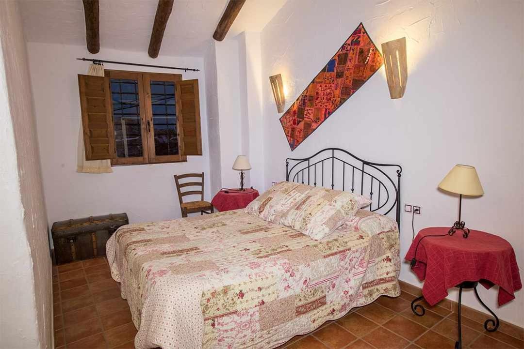 Casas Cueva El Mirador De Galera Guest House Bagian luar foto