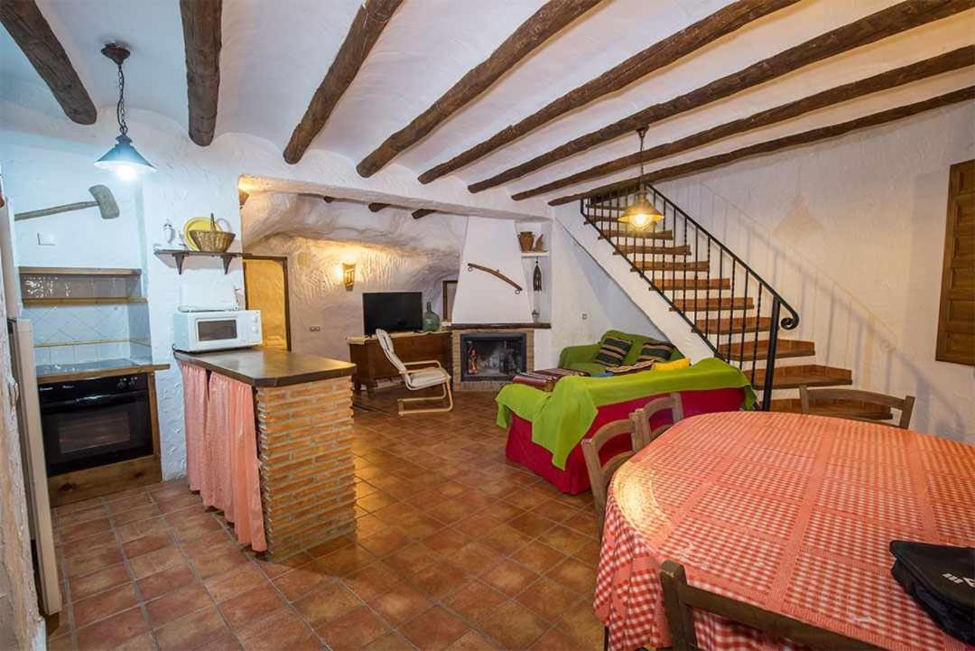 Casas Cueva El Mirador De Galera Guest House Bagian luar foto