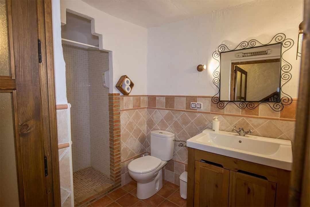 Casas Cueva El Mirador De Galera Guest House Bagian luar foto