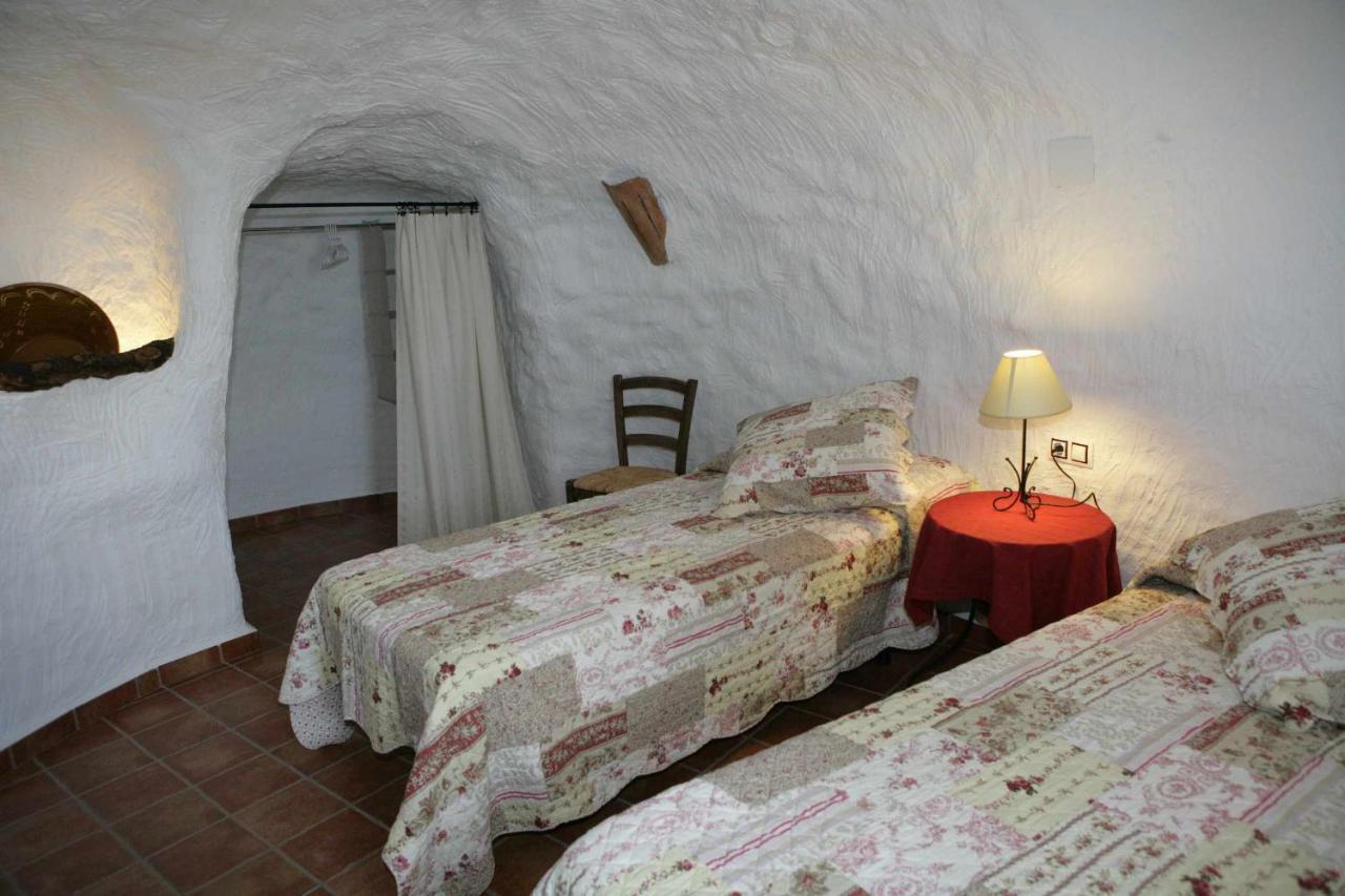Casas Cueva El Mirador De Galera Guest House Bagian luar foto