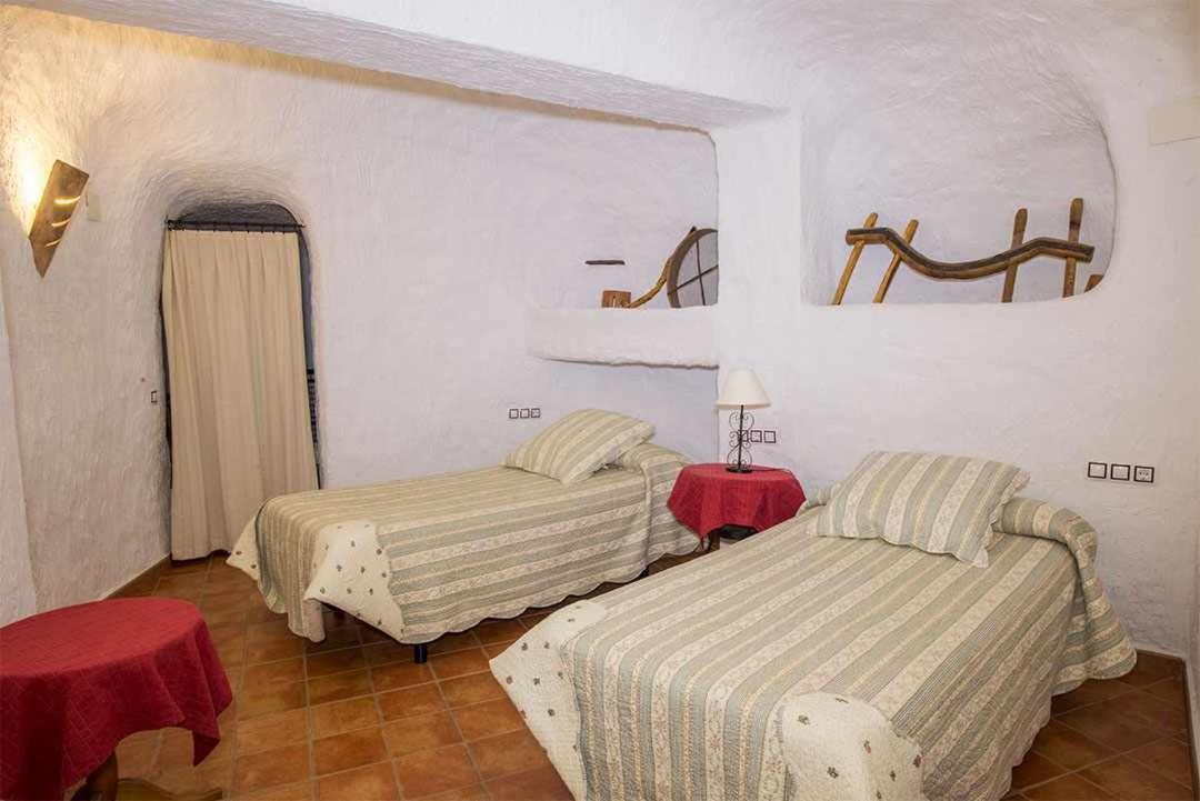 Casas Cueva El Mirador De Galera Guest House Bagian luar foto